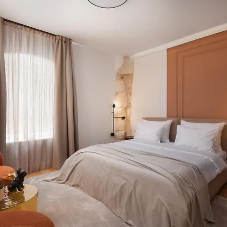 ゲストハウス Golden Gate Deluxe - Unique Unesco Location 4*